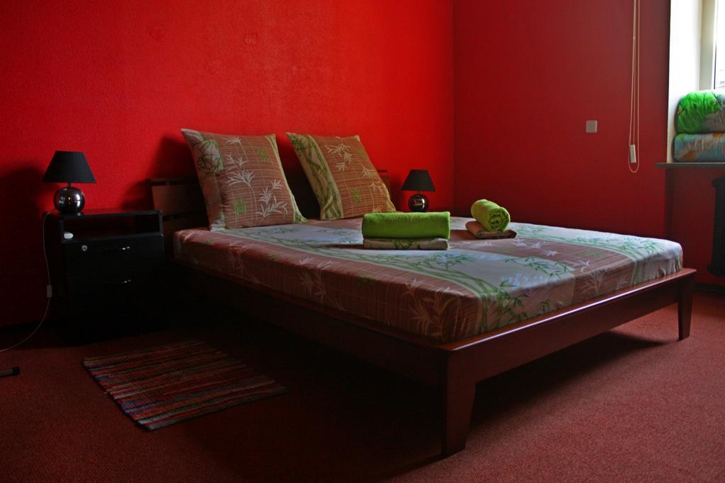 Magic Bus Kiev Hostel Номер фото