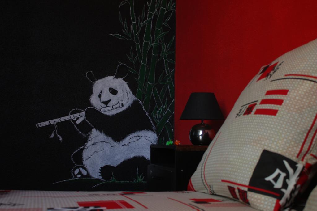 Magic Bus Kiev Hostel Номер фото